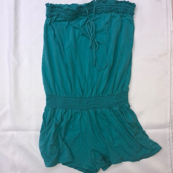 Express Rompers - Picture 2 of 2